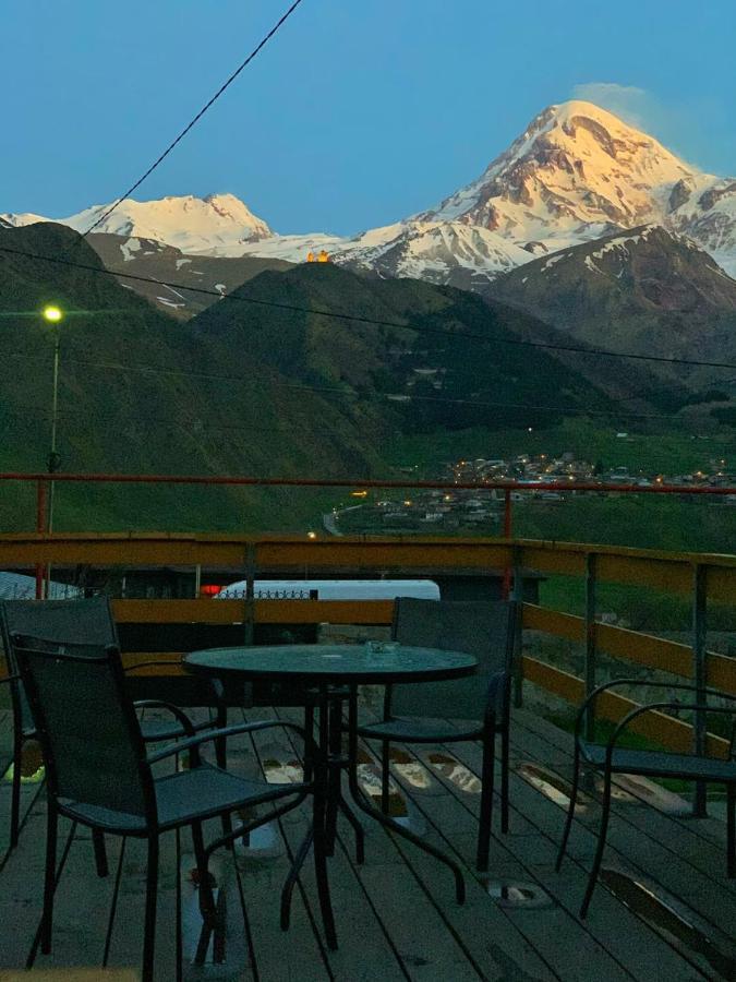 Hotel Elia Kazbegi Buitenkant foto