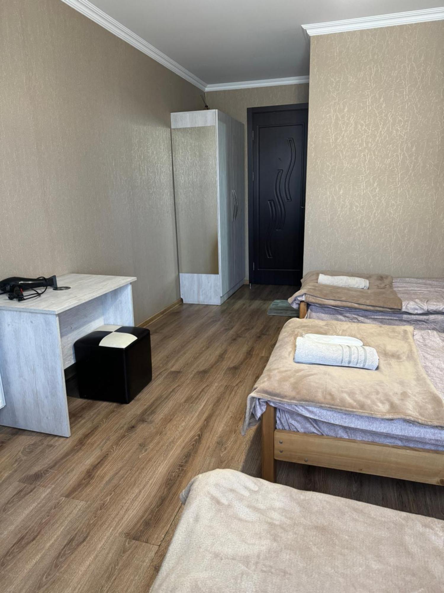 Hotel Elia Kazbegi Buitenkant foto