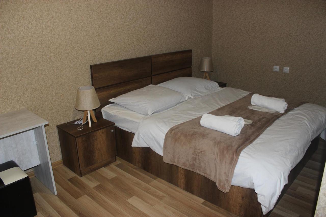 Hotel Elia Kazbegi Buitenkant foto
